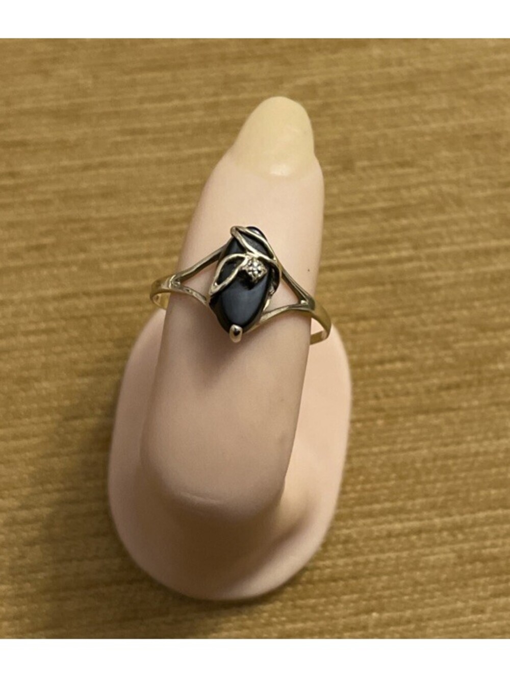 Seta RFC 10k Womens Size 9 Black Onyx Gold Diamond Mid-Century Vintage Ring M387